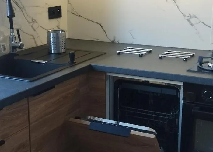 Slowackiego Blisko Pkp I Centrum *